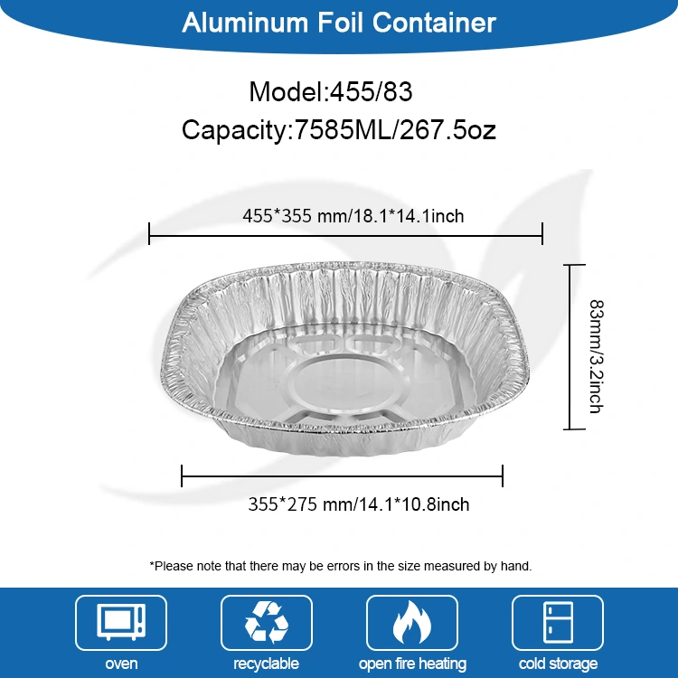 Куряча срібна срібна срібна контейнери з алюмінієвою фольгою на грилі на грилі