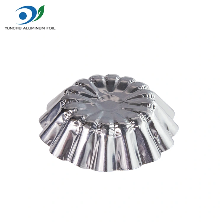 Кругле яйце пиріг іграшка випікаючи сріблястий алюмінієвий контейнер для їжі